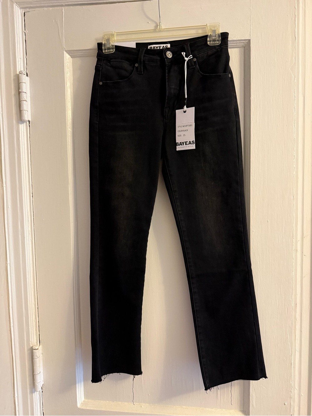 Bayeas Women's Black Straight-Leg Jeans, Size 25